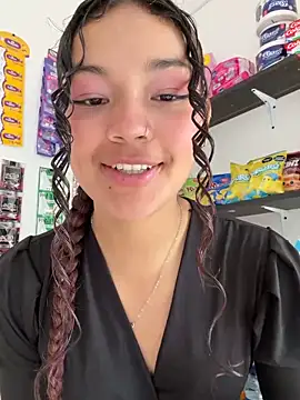 Snapshot of Camilla_Miller01 chatting on May 5, 2026, 7:39 pm Camilla Miller01 online show from May 5, 2026, 7:39 pm
