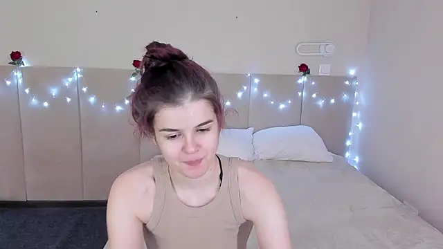 Infinity Ti online show from April 19, 2026, 2:01 am