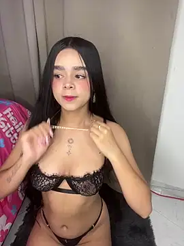 Snapshot of Dulcekitty__ chatting on April 23, 2026, 10:11 am Dulcekitty online show from April 23, 2026, 10:11 am