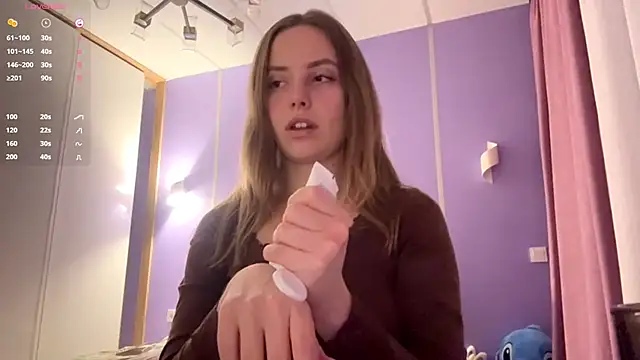 LinaMoonBlessed online show from November 25, 2025, 3:45 pm