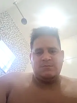 reguetones92 online show from December 3, 2025, 5:23 pm