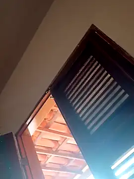 reguetones92 online show from November 20, 2025, 6:19 pm