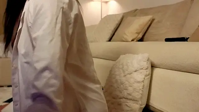 Snapshot of aerisblue chatting on November 4, 2025, 6:33 pm aerisblue online show from November 4, 2025, 6:33 pm