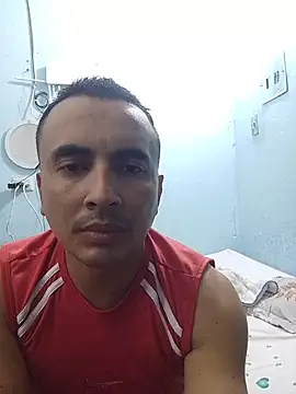 Snapshot of miroqui143 chatting on October 27, 2025, 12:44 am miroqui143 online show from October 27, 2025, 12:44 am