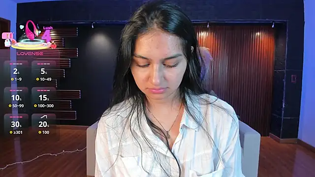 Snapshot of AidaJones chatting on September 23, 2025, 11:28 am AidaJones online show from September 23, 2025, 11:28 am