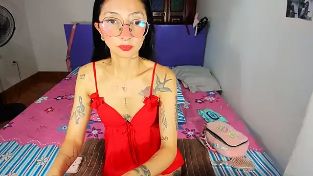Anais lux online show from May 23, 2026, 12:20 am