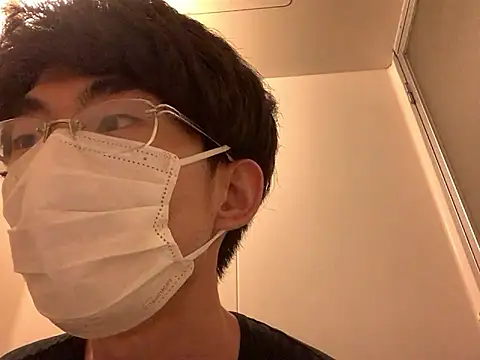Snapshot of kurusu46 chatting on October 25, 2025, 12:39 pm kurusu46 online show from October 25, 2025, 12:39 pm