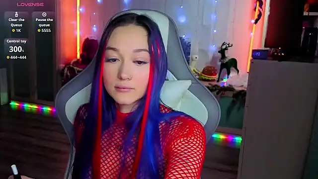 Im suka online show from December 23, 2025, 2:33 am