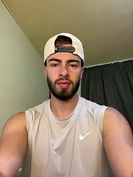 MaxDell online show from January 8, 2026, 4:18 am