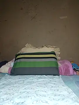 Snapshot of khetyvile chatting on November 15, 2025, 2:32 pm khetyvile online show from November 15, 2025, 2:32 pm