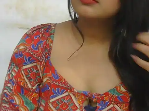 POOJA 199 online show from December 4, 2025, 10:03 am