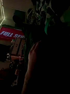 Snapshot of jcwxt chatting on January 6, 2026, 2:21 pm jcwxt online show from January 6, 2026, 2:21 pm