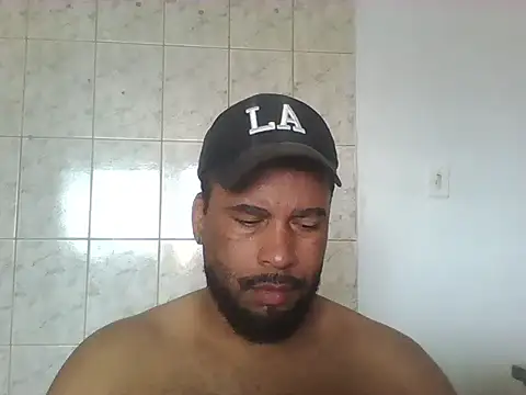 Snapshot of OliveiraSeven chatting on May 8, 2026, 3:16 pm OliveiraSeven online show from May 8, 2026, 3:16 pm