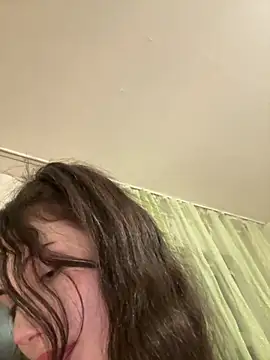 Snapshot of EllaDreams chatting on November 30, 2025, 10:21 pm EllaDreams online show from November 30, 2025, 10:21 pm