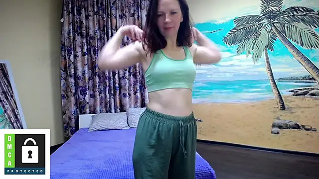 Snapshot of Graceful_Lady chatting on October 9, 2025, 5:52 am Graceful Lady online show from October 9, 2025, 5:52 am