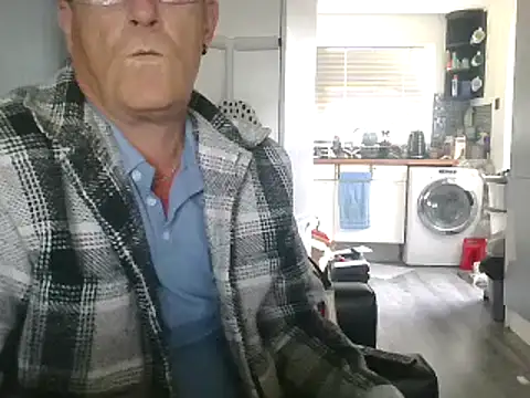 hefin18 online show from February 4, 2025, 11:38 am