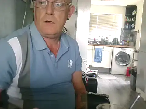 hefin18 online show from February 15, 2025, 2:11 pm