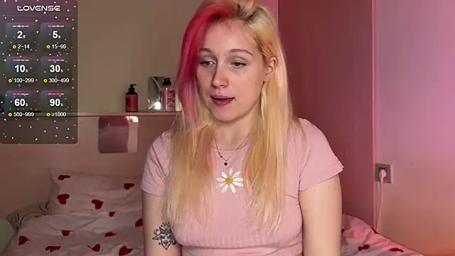 Snapshot of _Annabel_Myr_ chatting on November 29, 2025, 11:10 am Annabel Myr online show from November 29, 2025, 11:10 am