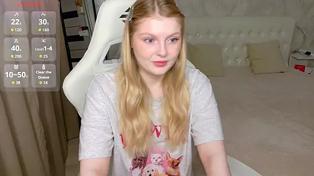 AmeliaDiamond online show from April 18, 2026, 4:37 am