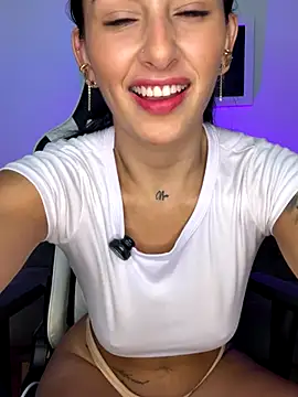Snapshot of SOY_NOOA chatting on September 10, 2025, 12:59 pm SOY NOOA online show from September 10, 2025, 12:59 pm