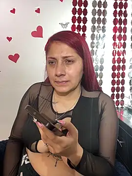Snapshot of Nicol_V chatting on June 13, 2026, 5:49 am Nicol V online show from June 13, 2026, 5:49 am