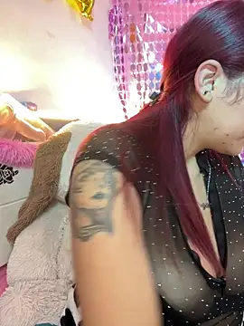 Snapshot of Nicol_V chatting on January 7, 2026, 4:39 am Nicol V online show from January 7, 2026, 4:39 am