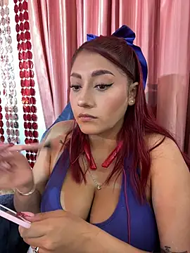 Snapshot of Nicol_V chatting on July 7, 2026, 6:47 am Nicol V online show from July 7, 2026, 6:47 am
