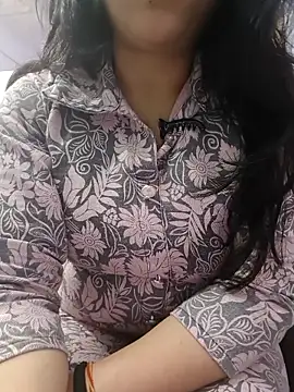 Snapshot of roshni_agrawal0 chatting on February 3, 2026, 9:03 am roshni agrawal0 online show from February 3, 2026, 9:03 am