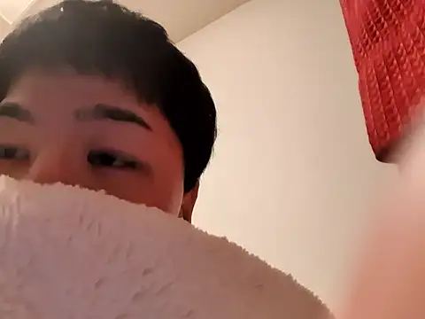 Snapshot of kqitooo chatting on February 19, 2026, 5:32 pm kqitooo online show from February 19, 2026, 5:32 pm