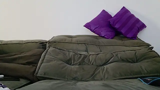 Snapshot of aaron_nvk chatting on September 8, 2025, 8:30 pm aaron nvk online show from September 8, 2025, 8:30 pm