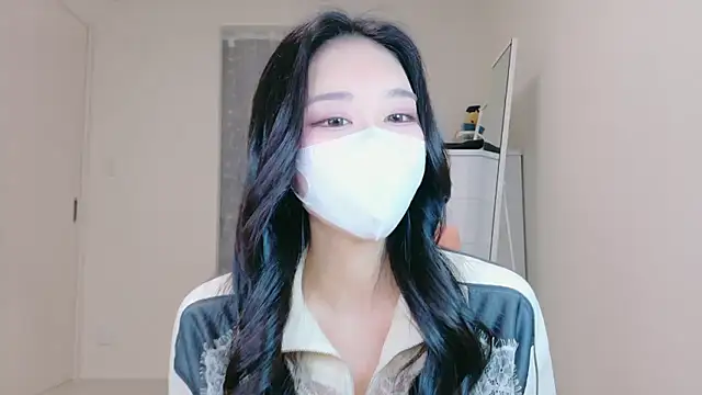 ramuchan desu online show from April 22, 2026, 12:17 am