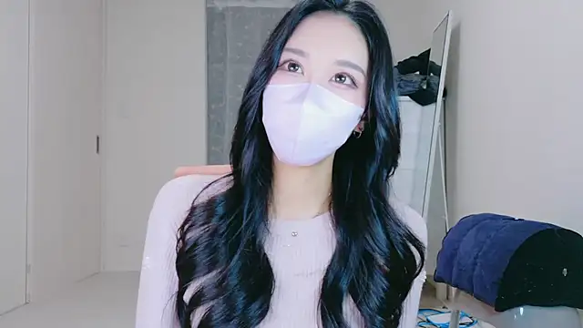 ramuchan desu online show from March 16, 2026, 11:18 pm