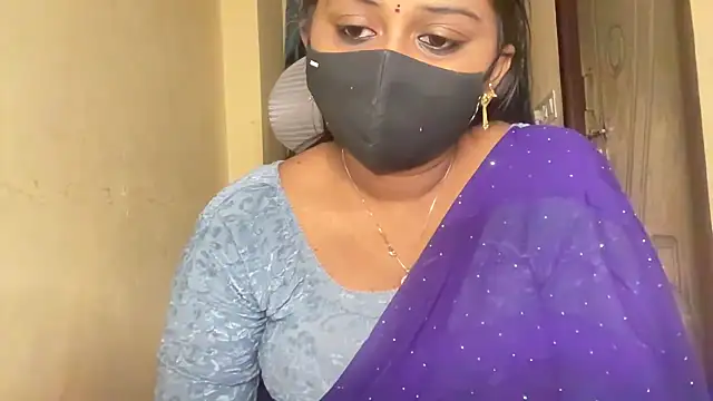 Snapshot of Pavani-Sexy chatting on March 2, 2026, 7:10 pm Pavani-Sexy online show from March 2, 2026, 7:10 pm