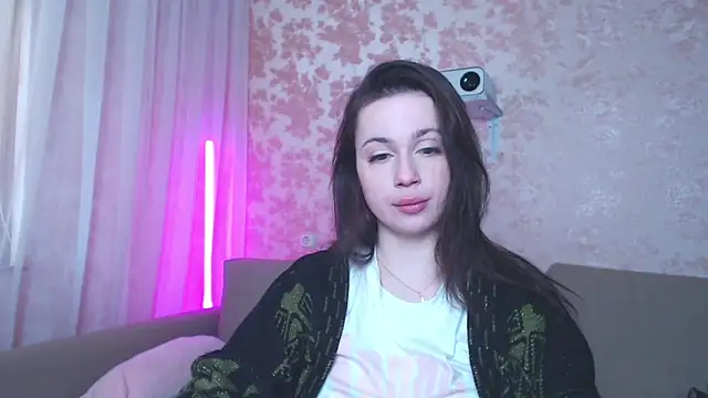 Snapshot of lustxSALLY chatting on February 4, 2026, 6:41 am lustxSALLY online show from February 4, 2026, 6:41 am