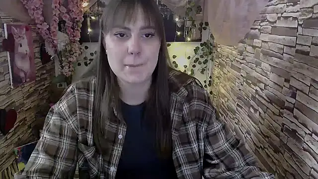 Snapshot of Amanda_Bright_ chatting on October 13, 2025, 6:59 am Amanda Bright online show from October 13, 2025, 6:59 am