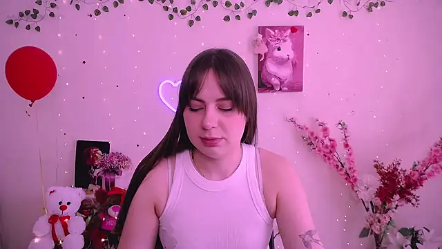 Amanda Bright  online show from April 19, 2026, 8:48 am