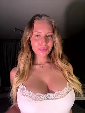 Elizebeth Parker online show from January 18, 2026, 7:17 pm