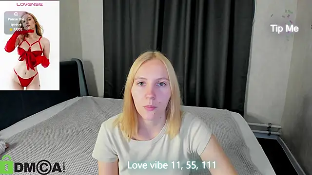 Snapshot of Anna_Chelsea chatting on September 18, 2025, 11:41 pm Anna Chelsea online show from September 18, 2025, 11:41 pm