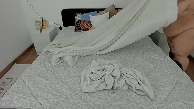 EvvaBBW online show from February 11, 2026, 9:09 am