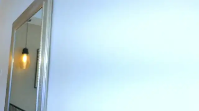 Snapshot of Lia_Mar_ chatting on December 15, 2025, 6:03 pm Lia Mar online show from December 15, 2025, 6:03 pm