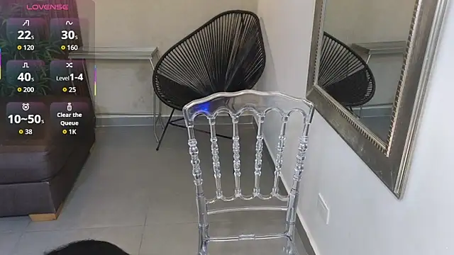 Lia Mar  online show from October 29, 2025, 6:07 pm