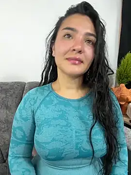 meli  brown online show from December 5, 2025, 4:22 am