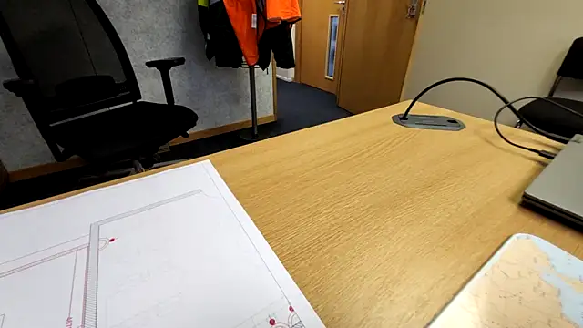 Snapshot of Oorse1966 chatting on November 5, 2025, 12:08 pm Oorse1966 online show from November 5, 2025, 12:08 pm