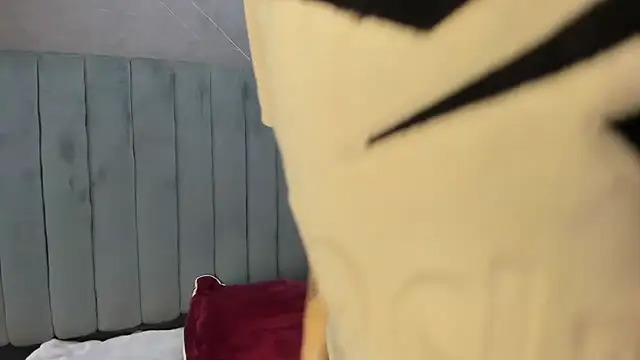 Snapshot of _Hannah_Hot chatting on January 7, 2026, 1:54 am Hannah Hot online show from January 7, 2026, 1:54 am