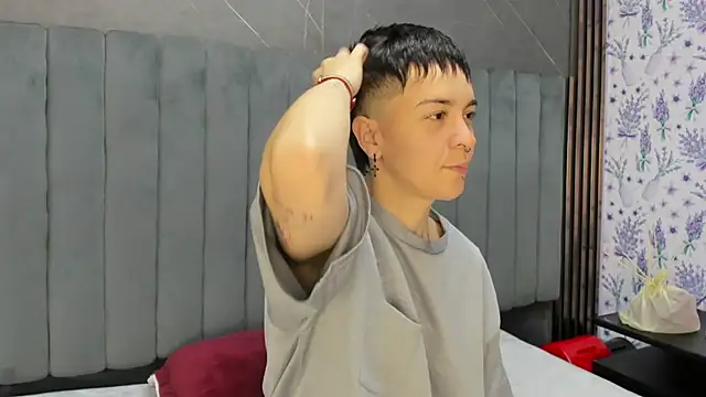 Snapshot of _Hannah_Hot chatting on January 11, 2026, 1:45 am Hannah Hot online show from January 11, 2026, 1:45 am