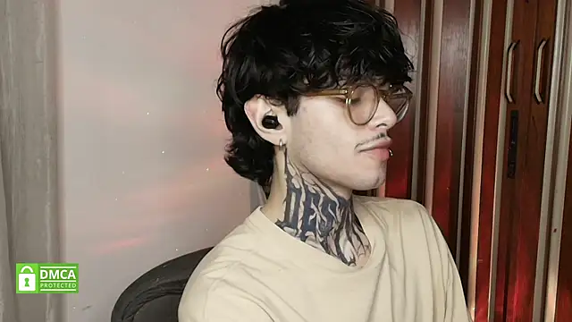 Mihail leroy online show from February 25, 2026, 12:55 am