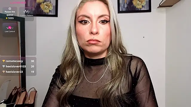 Snapshot of brianna_smoke chatting on October 3, 2025, 6:42 pm brianna smoke online show from October 3, 2025, 6:42 pm