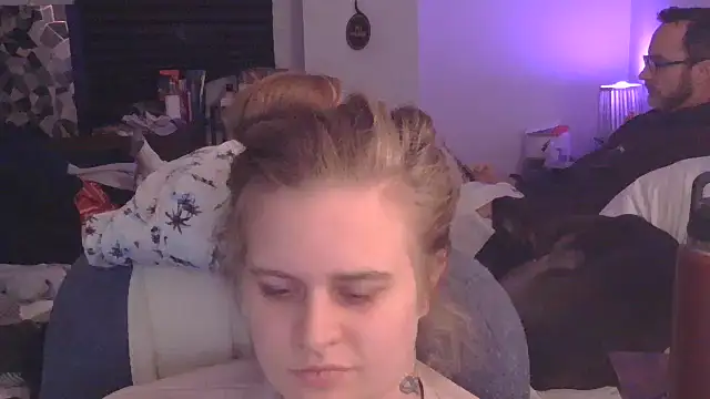 Snapshot of Sexyblonde12344 chatting on October 25, 2025, 5:13 pm Sexyblonde12344 online show from October 25, 2025, 5:13 pm