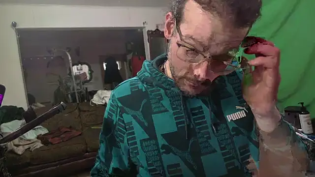 MasterDaddyCool online show from March 6, 2026, 9:54 pm