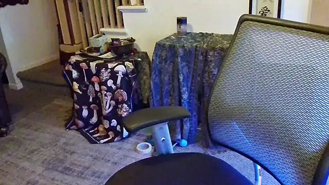 MasterDaddyCool online show from October 4, 2025, 4:03 am